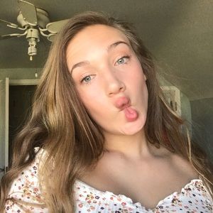 Meet your Posher, Mariah